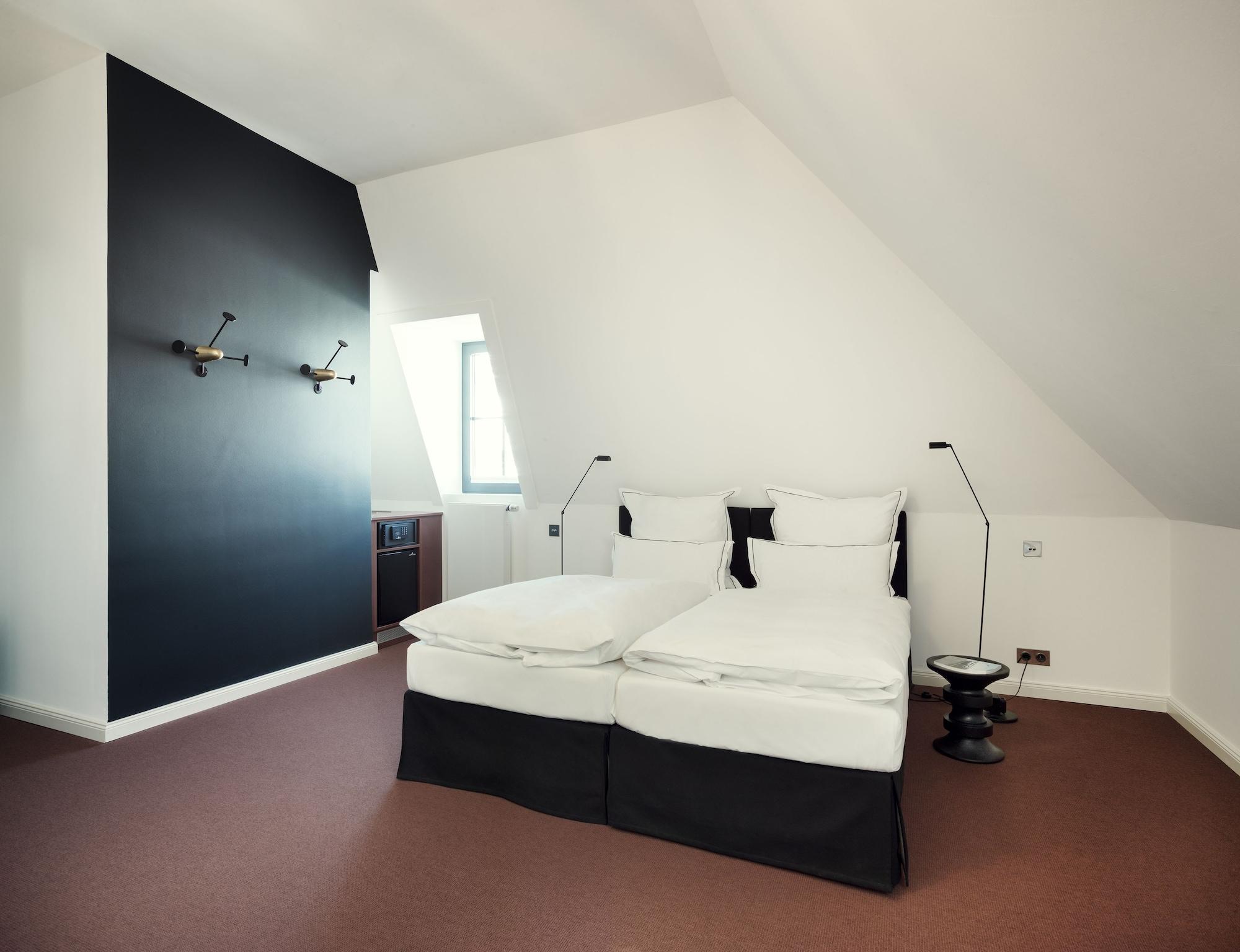 The Qvest Hideaway Hotel Кьолн Екстериор снимка